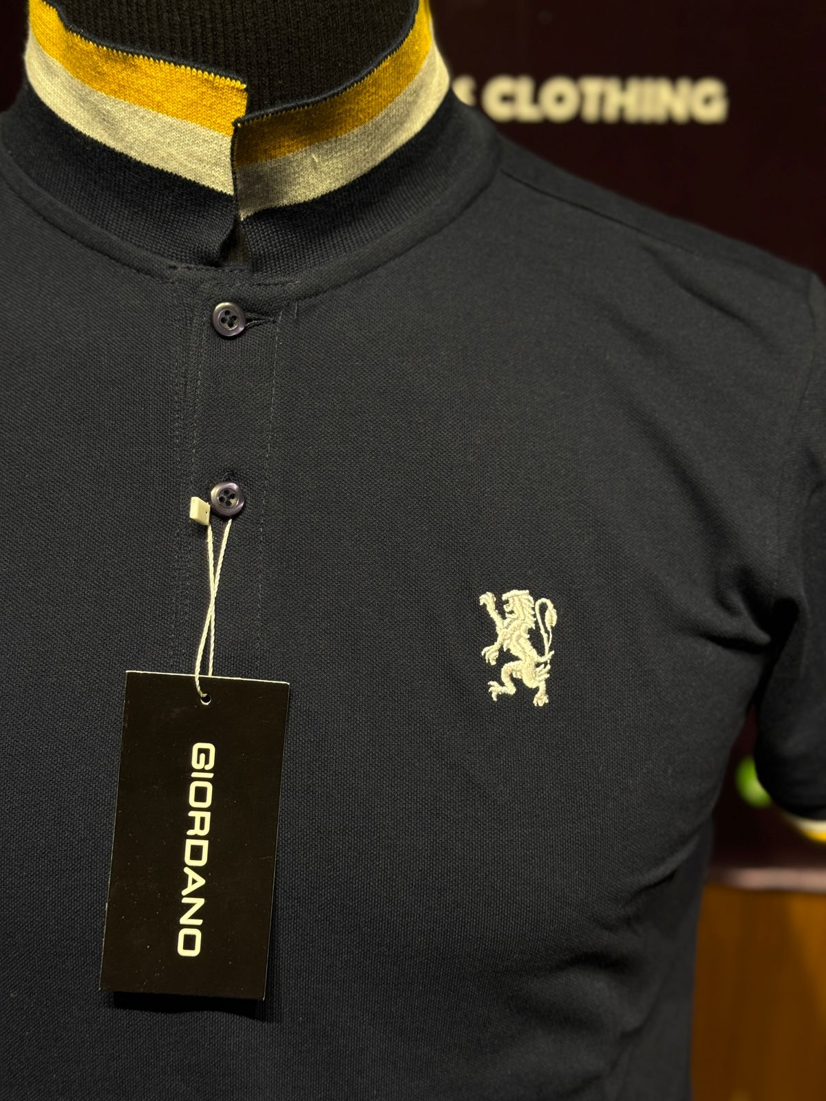 GIORDANO DARK NAVY BLUE COLOR POLOS